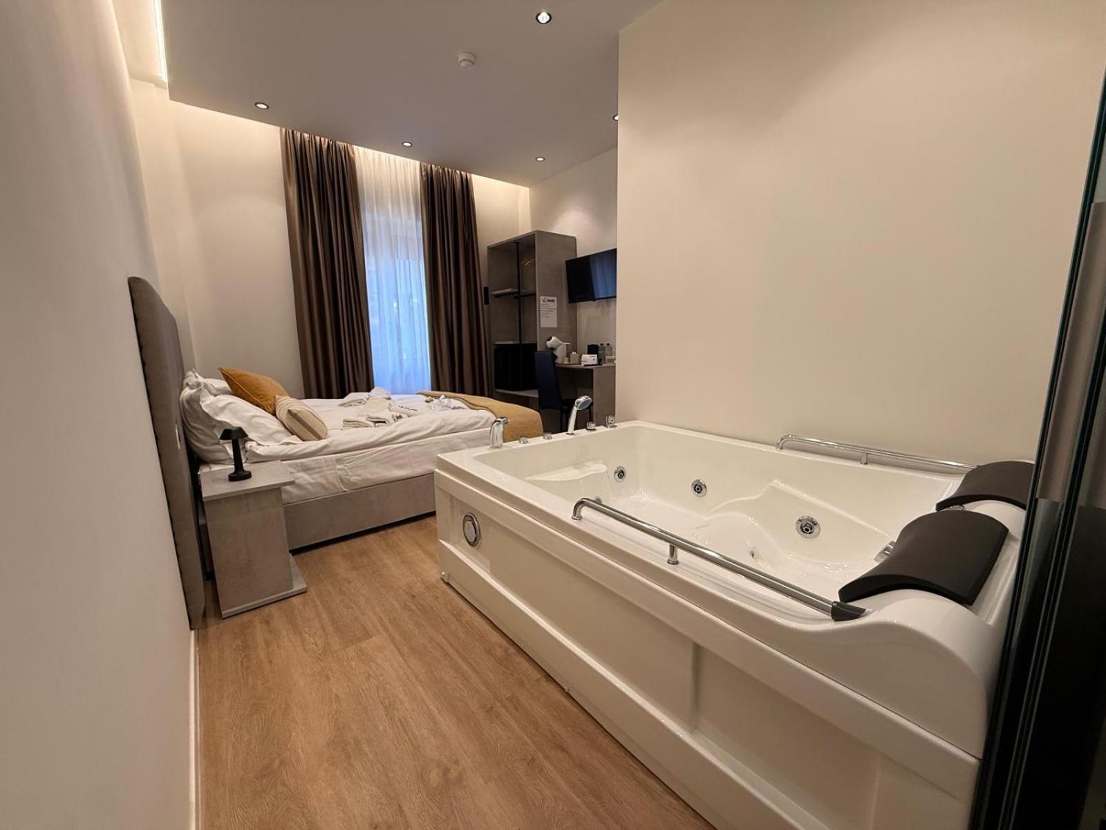 Labienbi' Hotel Cosenza Ngoại thất bức ảnh